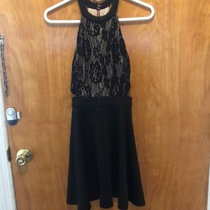 Black elegant dress with lace